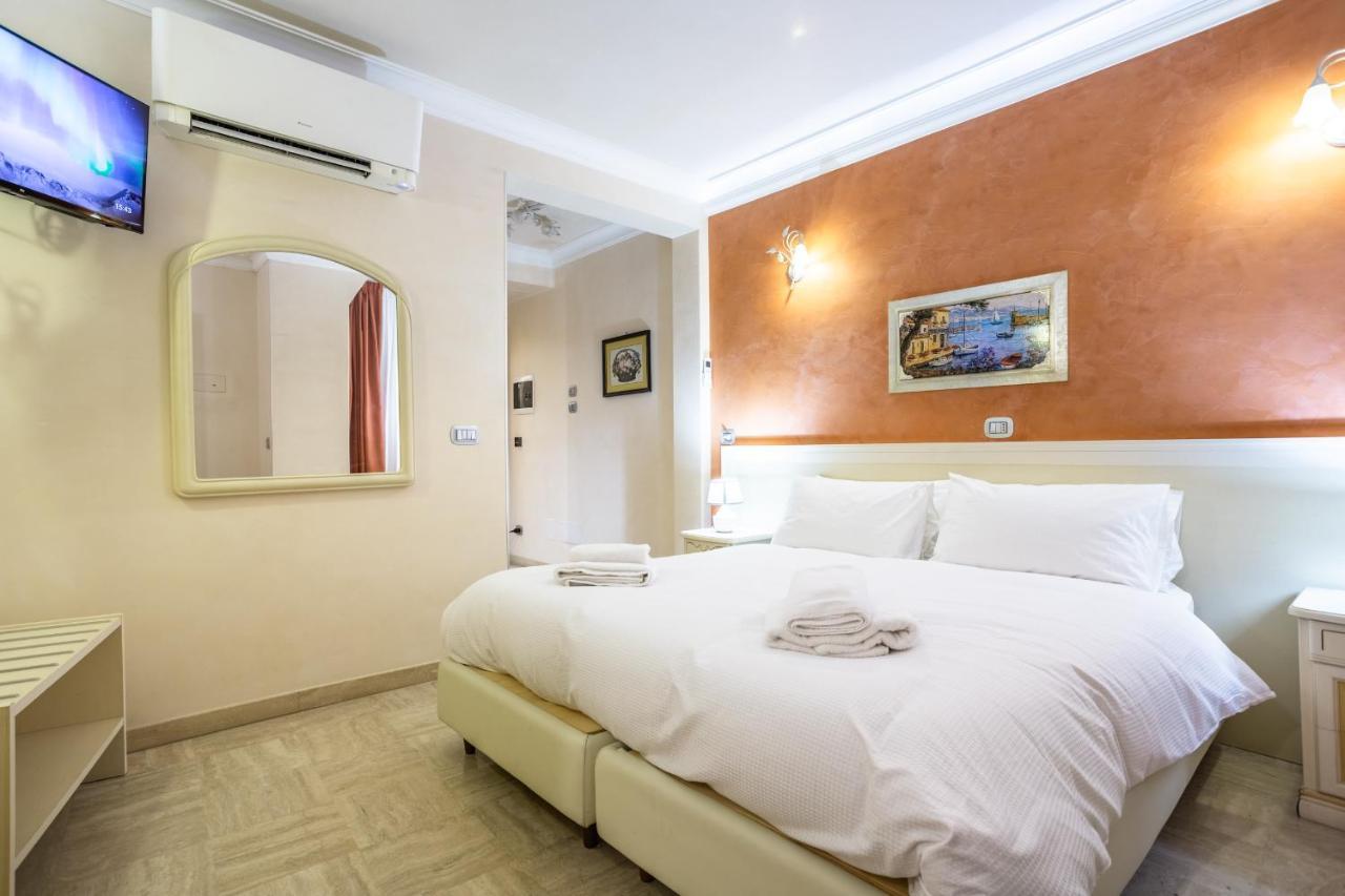 Luxury Inn Opera 로마 외부 사진