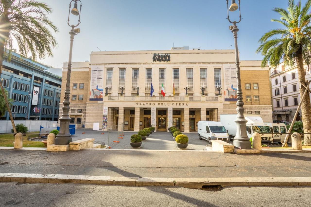 Luxury Inn Opera 로마 외부 사진